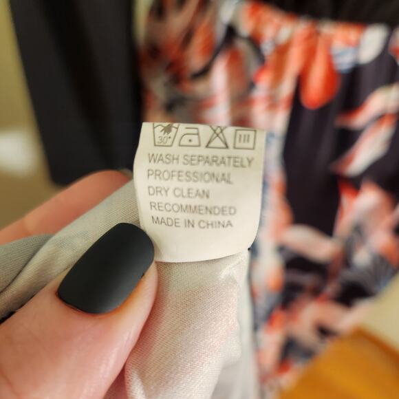 MOMMY AND ME Matching Long Sleeve Floral Maxi Dresses, Size Large & 4-5T - Picture 13 of 15